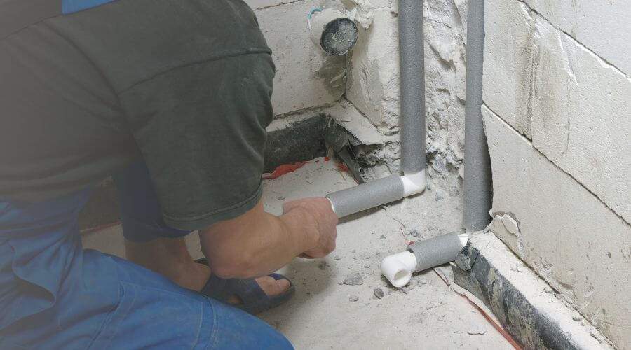Expert burst pipe repair services in Burnside, KY